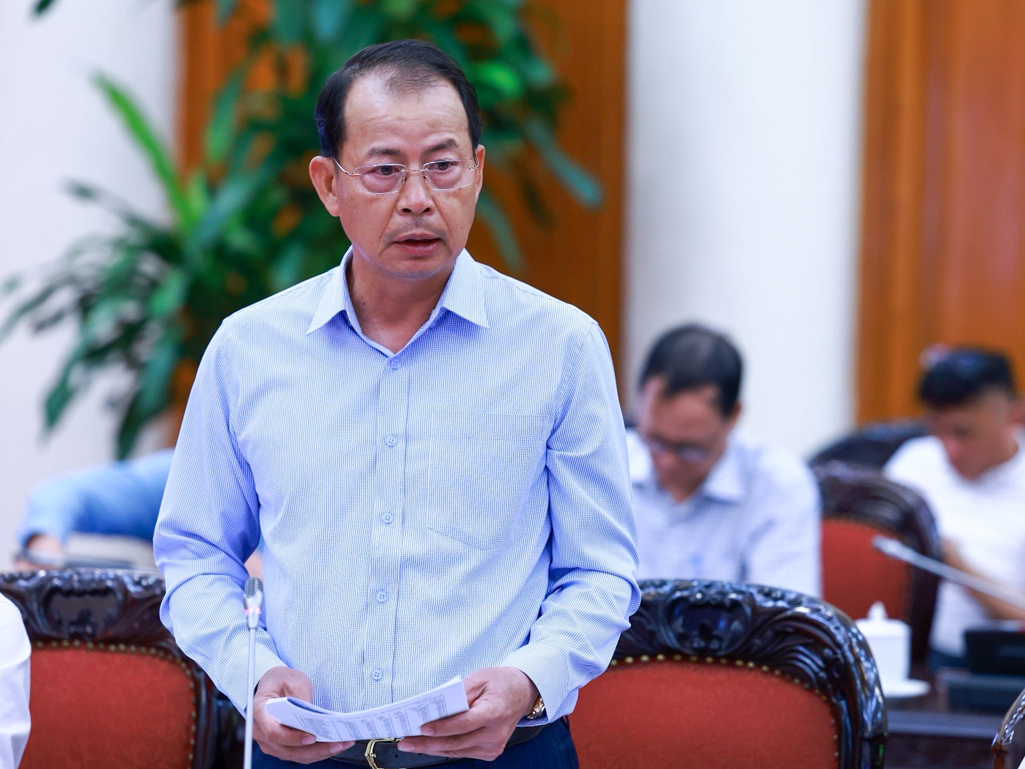 Khẩn trương trình ban hành chính sách mua bán điện trực tiếp; không để người dân, DN lo lắng về điện Khẩn trương trình ban hành chính sách mua bán điện trực tiếp; không để người dân, DN lo lắng về điện