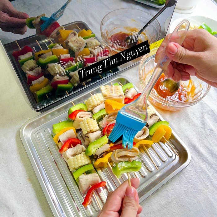 Mách chị em công thức làm nấm đùi gà nướng rau củ thanh đạm, lạ miệng và tốt cho sức khỏe Mách chị em công thức làm nấm đùi gà nướng rau củ thanh đạm, lạ miệng và tốt cho sức khỏe