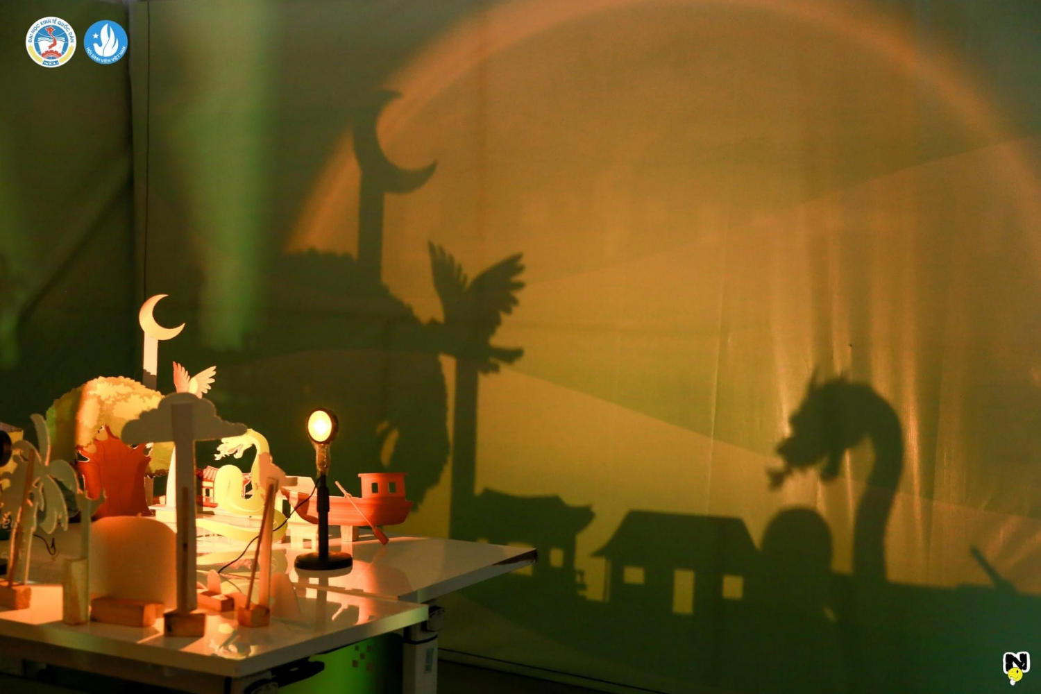 Triển Lãm & Liveshow 2024: "Truyện kể kề làng" và sự trở lại của những dư âm cổ tích tha thiết giữa đời thực Triển Lãm & Liveshow 2024: "Truyện kể kề làng" và sự trở lại của những dư âm cổ tích tha thiết giữa đời thực