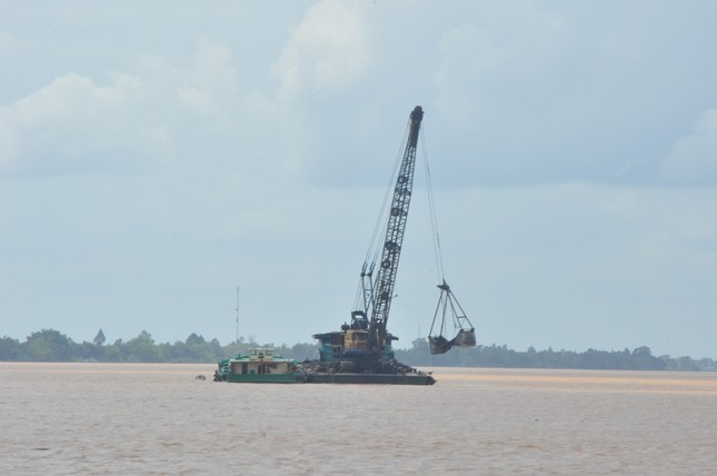 2 doanh nghiệp trúng đấu giá 2 mỏ cát gần 194 tỷ đồng 2 doanh nghiệp trúng đấu giá 2 mỏ cát gần 194 tỷ đồng ảnh 2