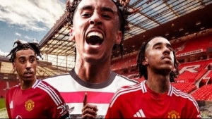 Ban lãnh đạo Man United quyết định "sốc"