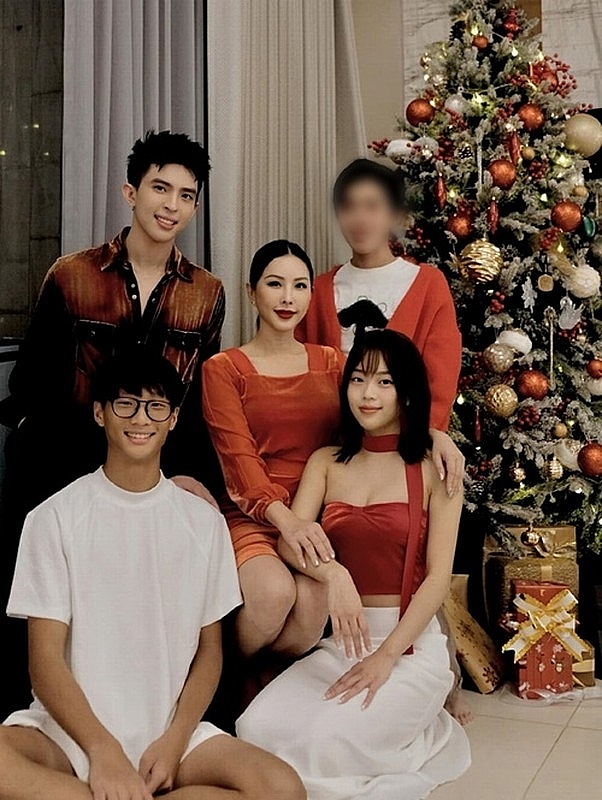 Cuộc sống của Hoa hậu Thu Hoài sau ly hôn chồng kém 10 tuổi Cuộc sống của Hoa hậu Thu Hoài sau ly hôn chồng kém 10 tuổi