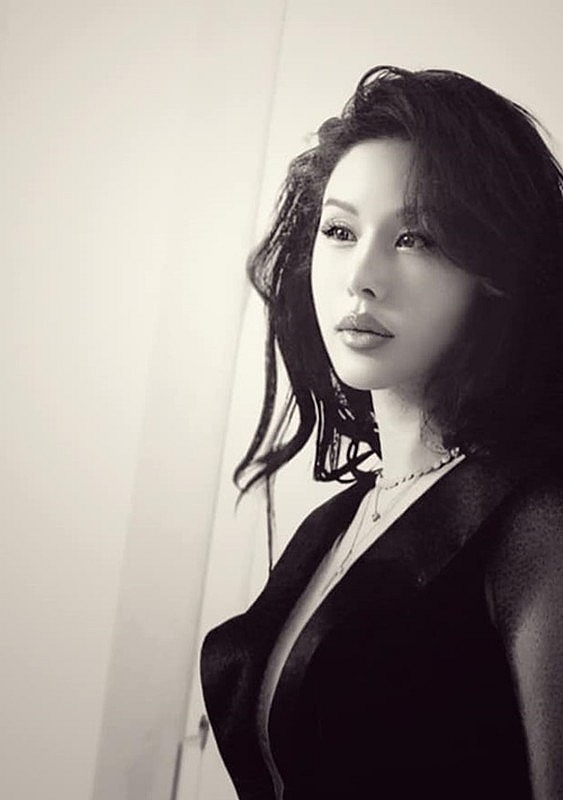 Cuộc sống của Hoa hậu Thu Hoài sau ly hôn chồng kém 10 tuổi Cuộc sống của Hoa hậu Thu Hoài sau ly hôn chồng kém 10 tuổi