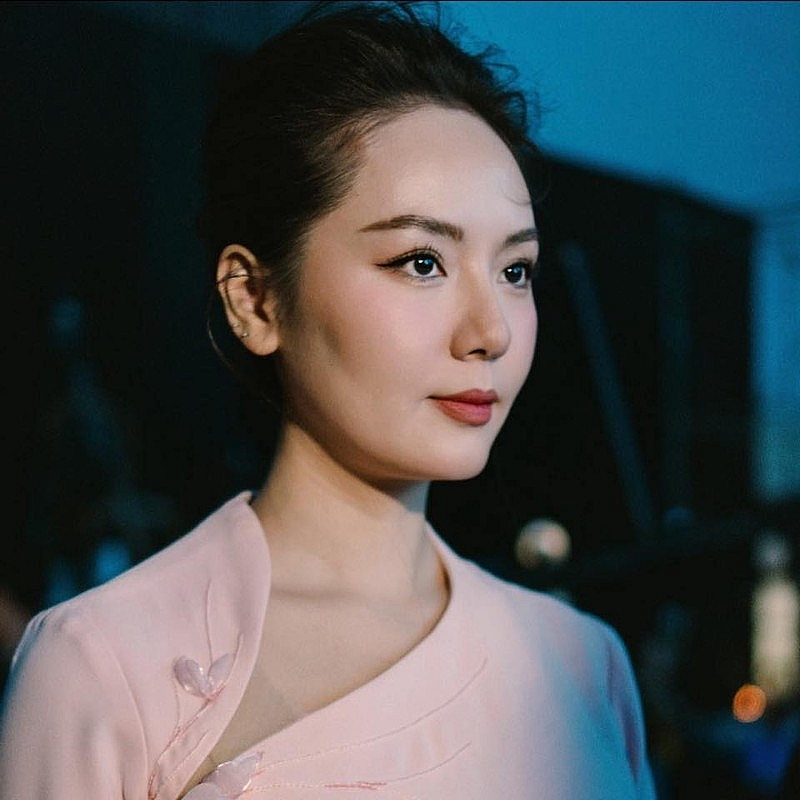 Ca sĩ Phương Linh sở hữu làn da căng mướt ở tuổi 40 Ca sĩ Phương Linh sở hữu làn da căng mướt ở tuổi 40