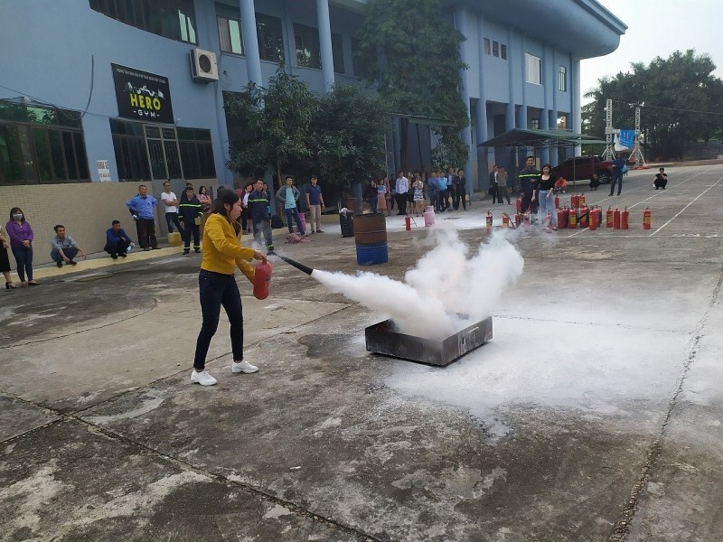 Công an quận Bắc Từ Liêm (Hà Nội) tổ chức tập huấn PCCC và cứu hộ cứu nạn cho đối tượng nhà ở kết hợp sản xuất kinh doanh Công an quận Bắc Từ Liêm (Hà Nội) tổ chức tập huấn PCCC và cứu hộ cứu nạn cho đối tượng nhà ở kết hợp sản xuất kinh doanh