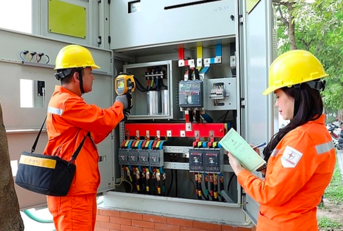 EVN đồng tình phương án điều chỉnh giá điện 3 tháng một lần - Ảnh 1. EVN đồng tình phương án điều chỉnh giá điện 3 tháng một lần - Ảnh 1.