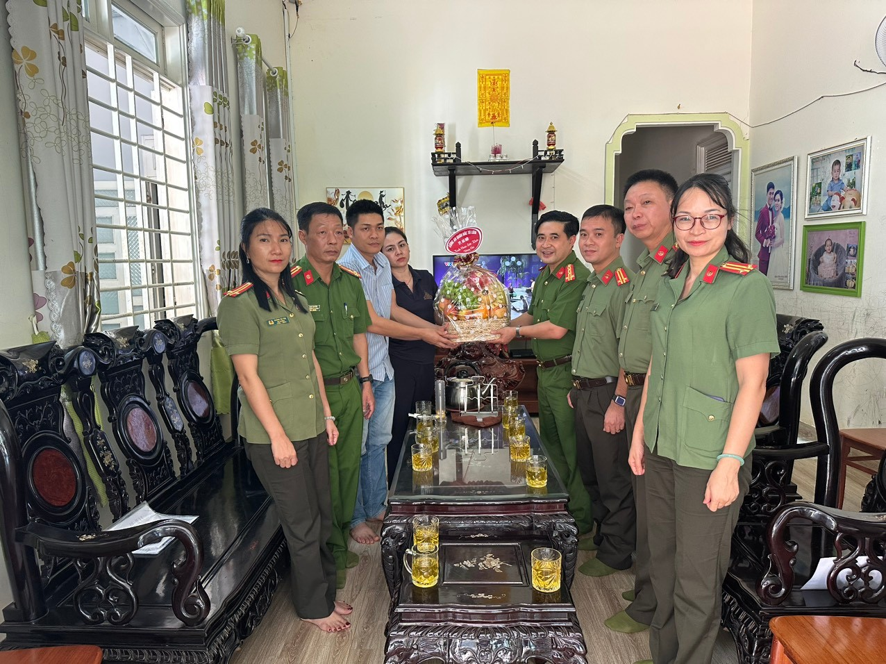 Công an quận Bắc Từ Liêm tổ chức đợt sinh hoạt chính trị về nguồn tại tỉnh Tây Nguyên Công an quận Bắc Từ Liêm tổ chức đợt sinh hoạt chính trị về nguồn tại tỉnh Tây Nguyên