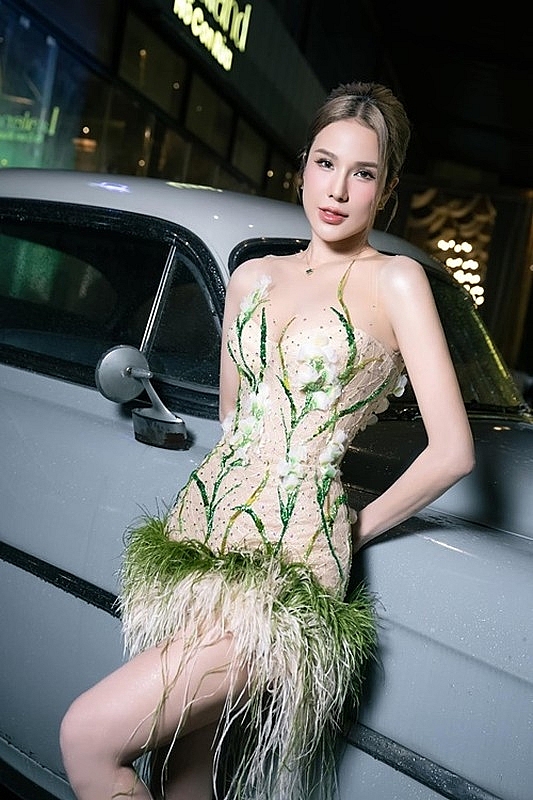 Diệp Lâm Anh và chồng cũ lại vướng ồn ào Diệp Lâm Anh và chồng cũ lại vướng ồn ào