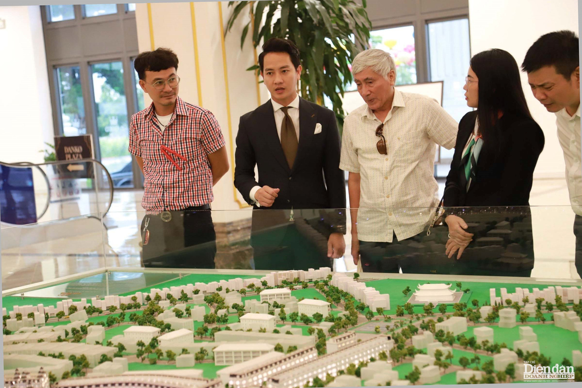 Bất động sản thiết lập mặt bằng giá mới Bất động sản thiết lập mặt bằng giá mới