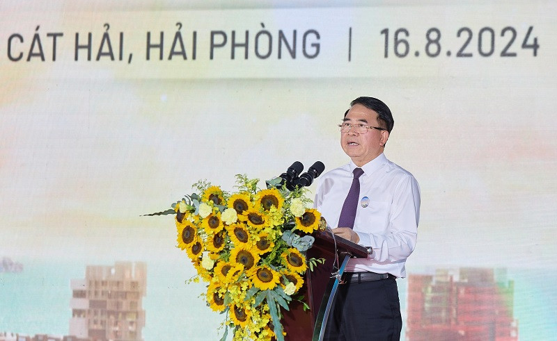 "Xanh hóa" du lịch Cát Bà