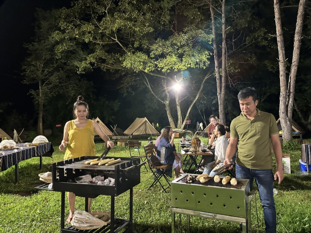 Trải nghiệm và tận hưởng thiên nhiên với du lịch camping Trải nghiệm và tận hưởng thiên nhiên với du lịch camping
