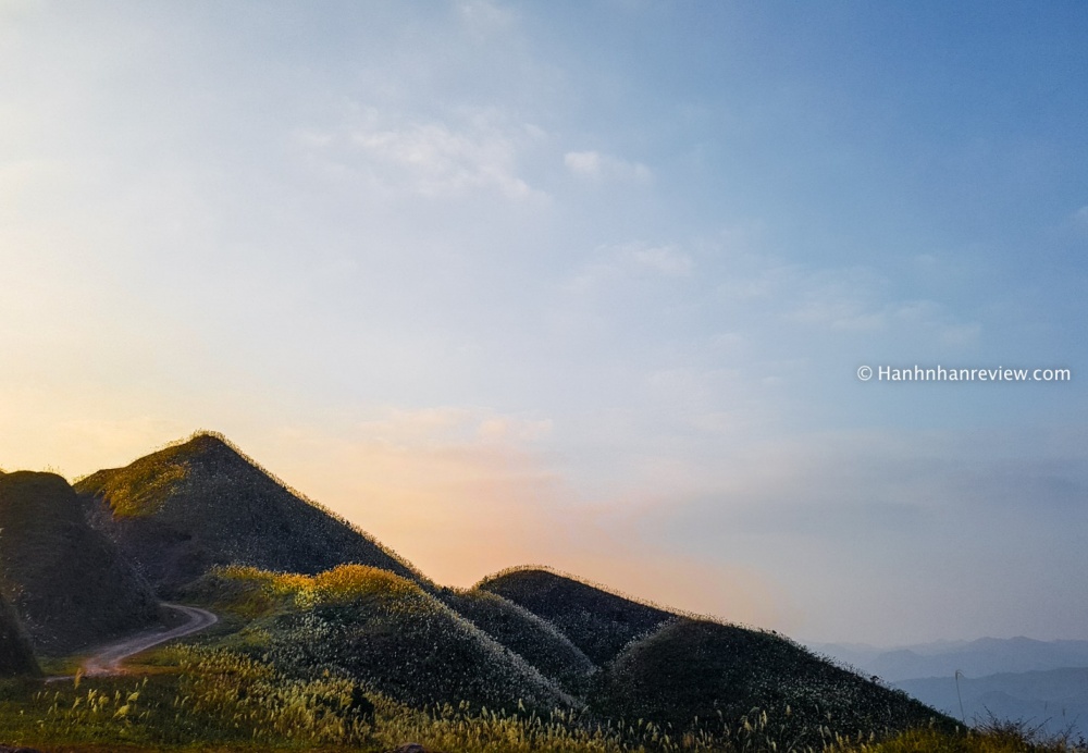 Du lịch trải nghiệm mùa cỏ lau biên giới