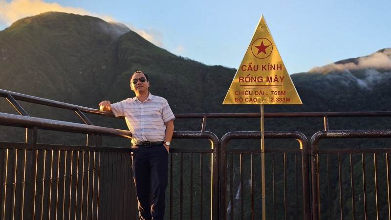 Khu du lịch Cầu kính Rồng Mây - “Kỳ quan - Tiên cảnh - Đất trời”