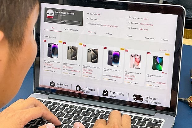 Chỉ trong tháng 9, người Việt chi hơn 1 nghìn tỷ để mua smartphone trên mạng Chỉ trong tháng 9, người Việt chi hơn 1 nghìn tỷ đồng để mua smartphone trên mạng