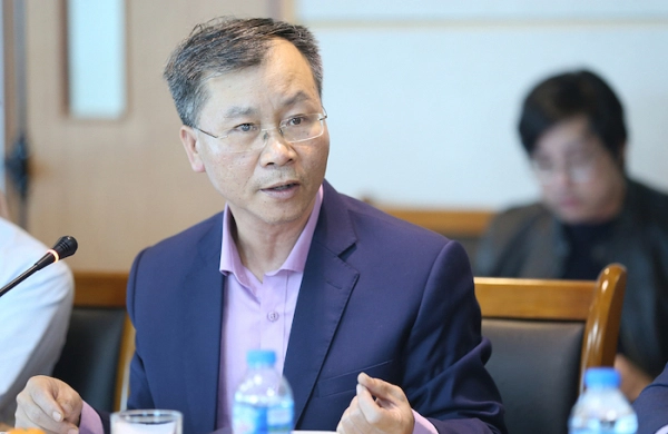 TS Vũ Đình Ánh: ‘Nếu tình trạng thừa tiền tiếp diễn, ngân hàng sẽ lỗ, nợ xấu sẽ tăng lên’