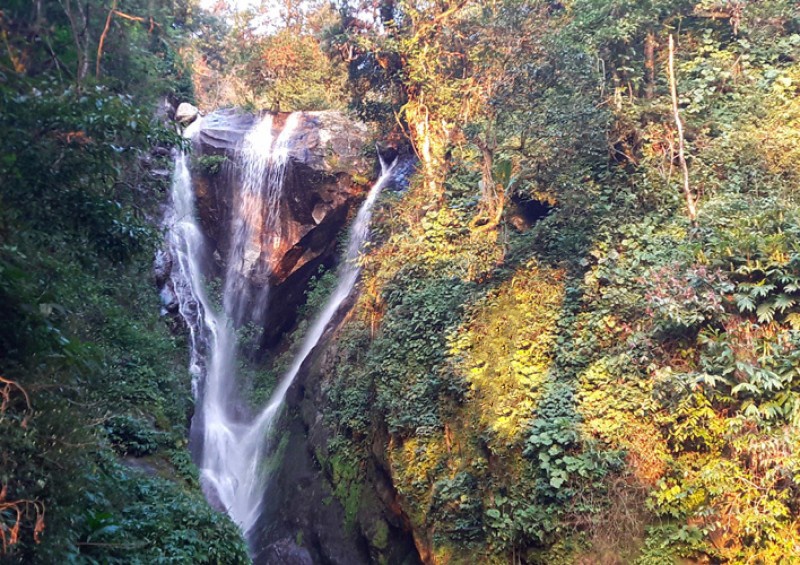 Thác Trái Tim - Vẻ đẹp tiềm ẩn giữa núi rừng Tây Bắc Thác Trái Tim - Vẻ đẹp tiềm ẩn giữa núi rừng Tây Bắc