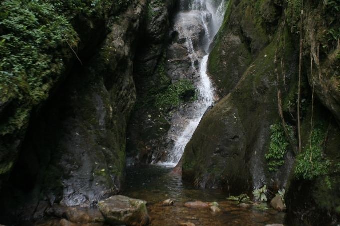 Thác Trái Tim - Vẻ đẹp tiềm ẩn giữa núi rừng Tây Bắc Thác Trái Tim - Vẻ đẹp tiềm ẩn giữa núi rừng Tây Bắc