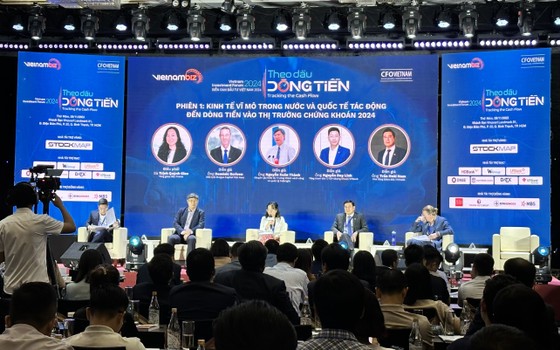 Các diễn giả tại phiên thảo luận của Diện đàn đầu tư Việt Nam 2023 ảnh 1 Các diễn giả tại phiên thảo luận của Diện đàn đầu tư Việt Nam 2023 ảnh 1