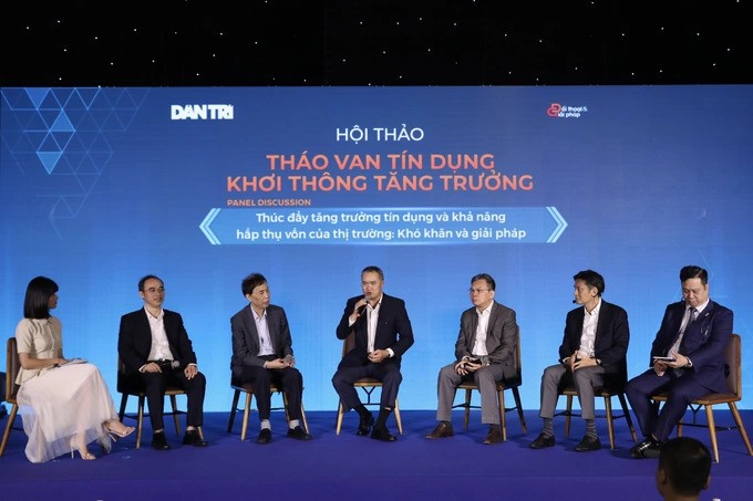 TS. Võ Trí Thành: Tỷ giá cản đường giảm của lãi suất