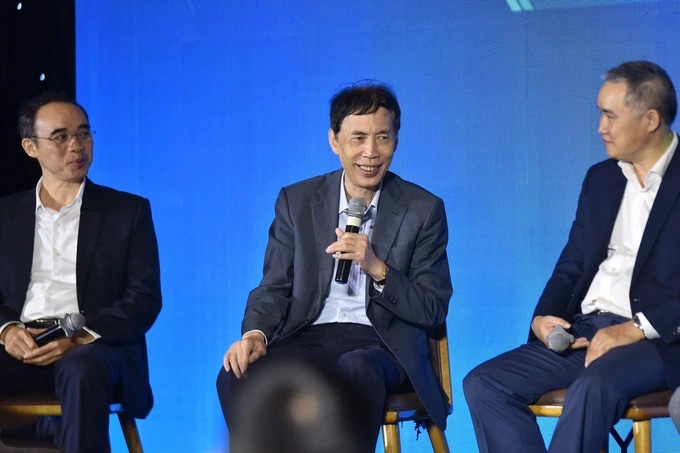 TS. Võ Trí Thành: Tỷ giá cản đường giảm của lãi suất