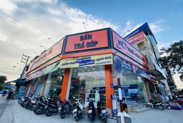 Sức mua yếu, cuộc đua lợi nhuận của nhóm "ông lớn" bán lẻ công nghệ đang ra sao?