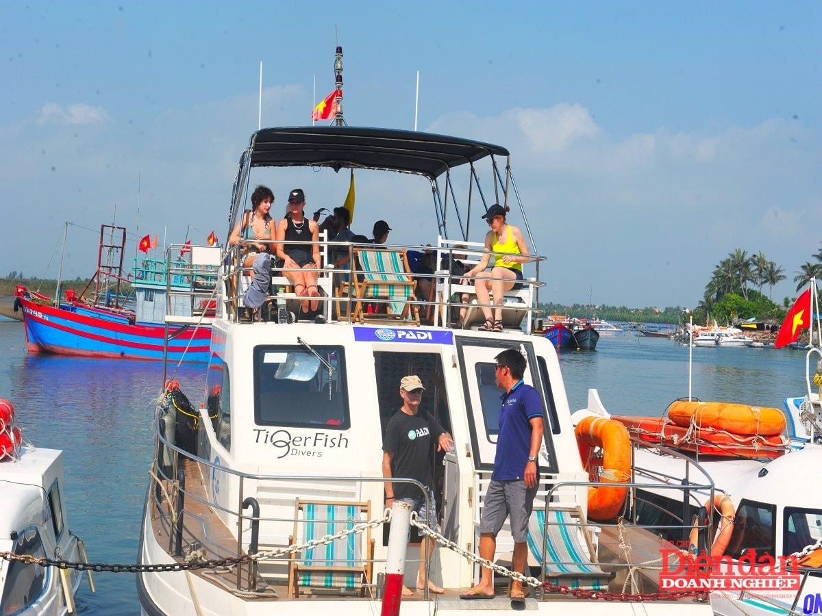 “Nâng cấp” ngành Du lịch