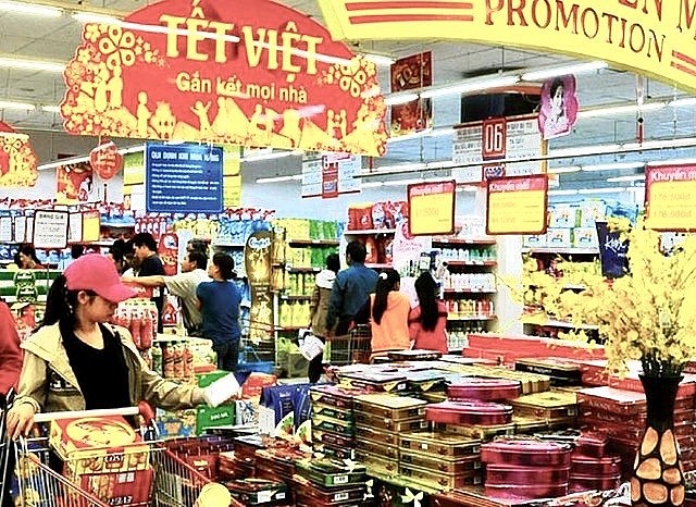 Thị trường trong nước tăng trưởng trở lại, nguồn cung hàng tết 2024 dồi dào