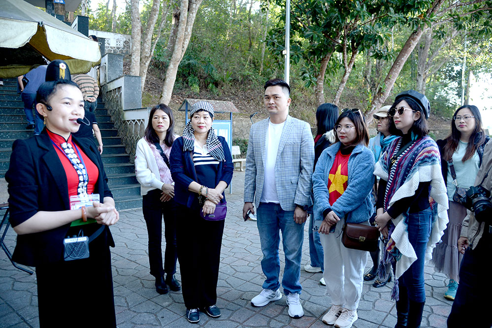 Điện Biên: Khảo sát các sản phẩm du lịch đặc trưng