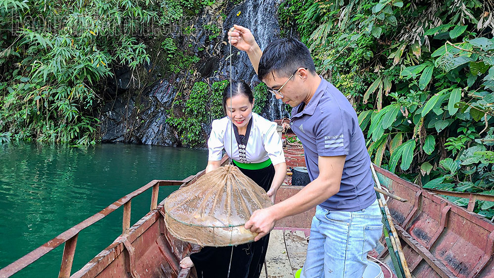 Điện Biên: Trên dòng Đà giang Điện Biên: Trên dòng Đà giang