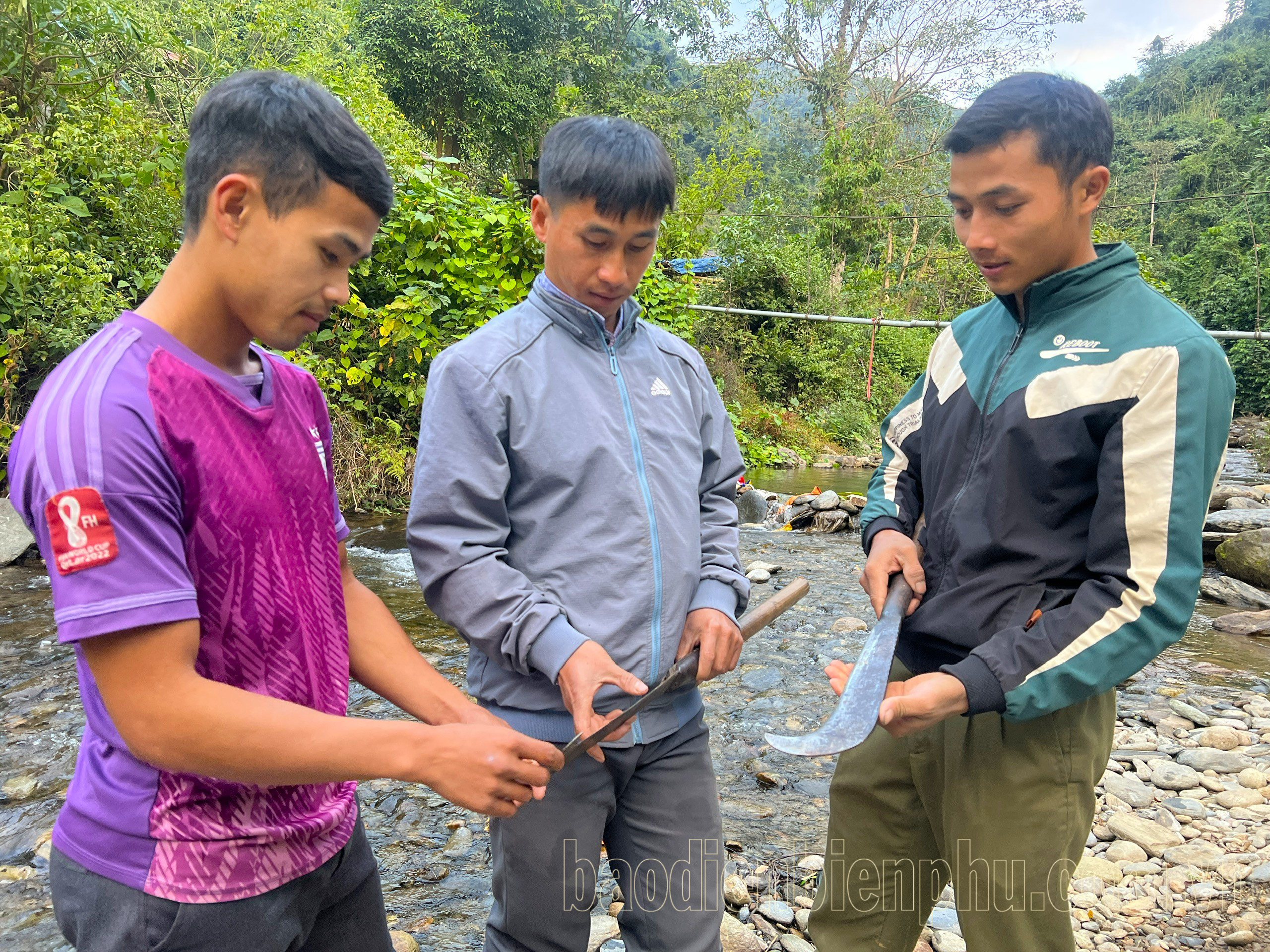 Điện Biên: Chuyện giữ rừng ở Huổi Lóng