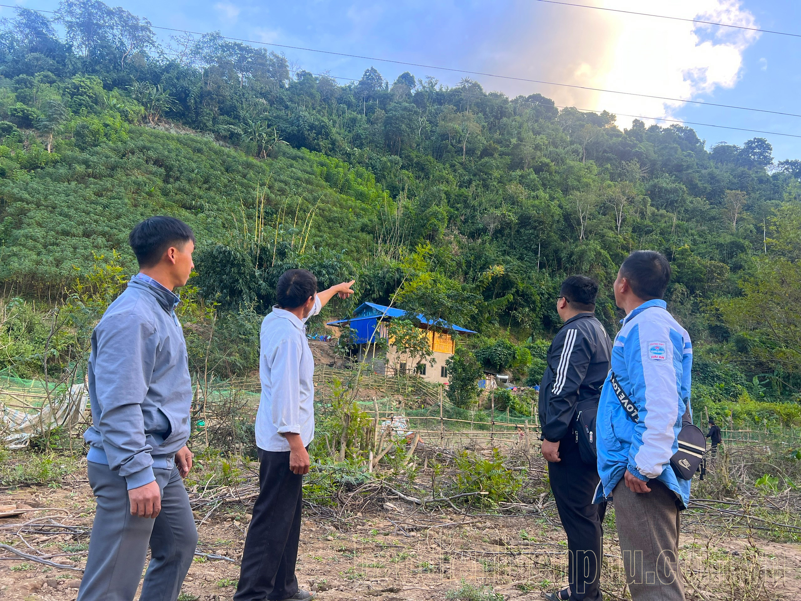 Điện Biên: Chuyện giữ rừng ở Huổi Lóng