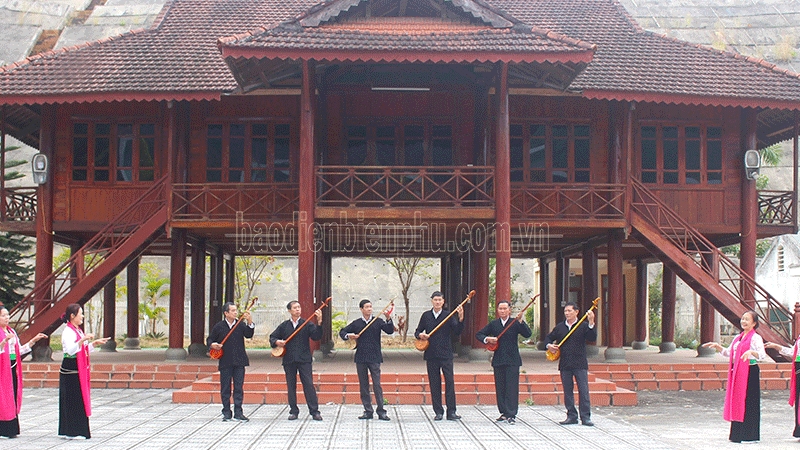 Điện Biên: Giữ linh hồn dân tộc Thái ở Mường Lay