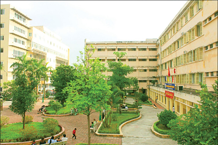 Triển khai nhiều dự án xây dựng bệnh viện: Rộn ràng mời thầu, thưa thớt nhà thầu tham dự