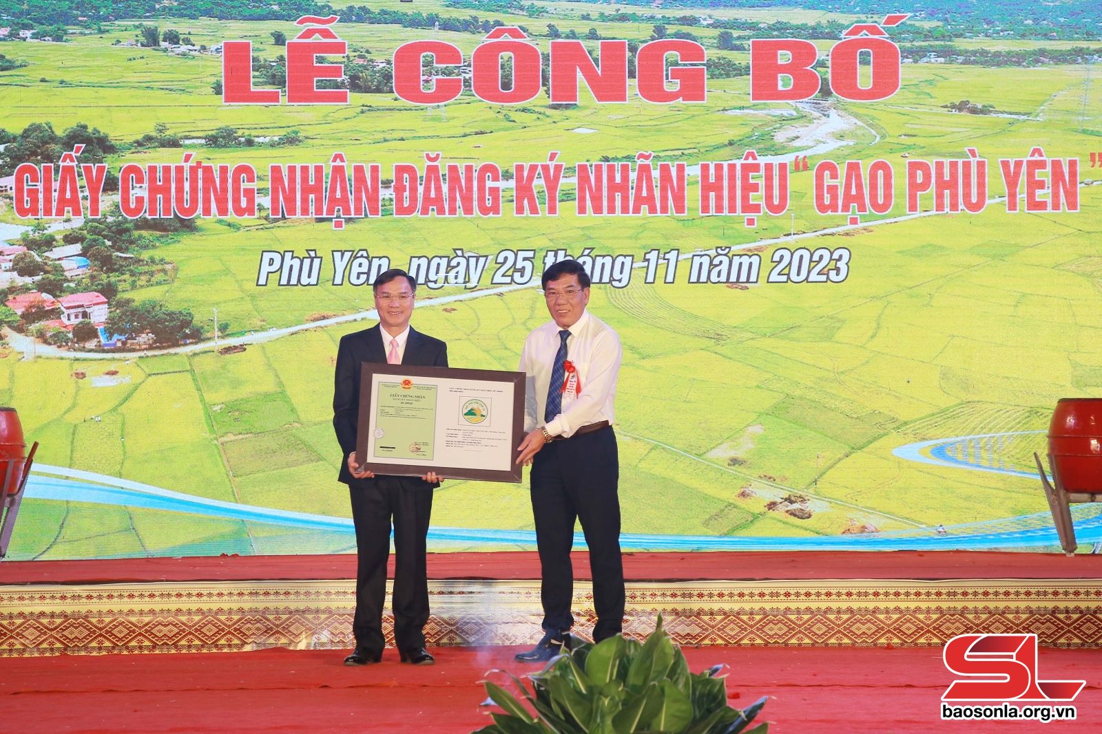 Sơn La: Định vị thương hiệu nông sản Phù Yên Sơn La: Định vị thương hiệu nông sản Phù Yên