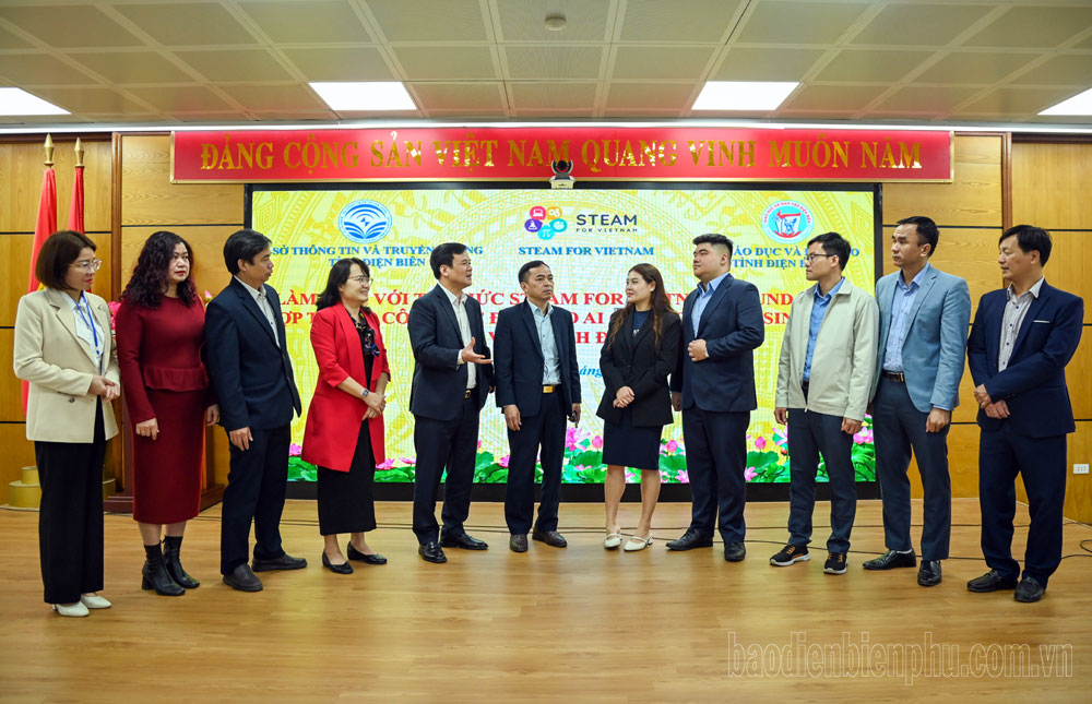 Điện Biên: Hướng tới phổ cập đào tạo AI cho giáo viên toàn tỉnh