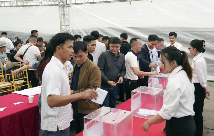 Hưng Yên: Đấu giá 41 lô đất tại huyện Khoái Châu, giá trúng cao nhất 158 triệu đồng/m2