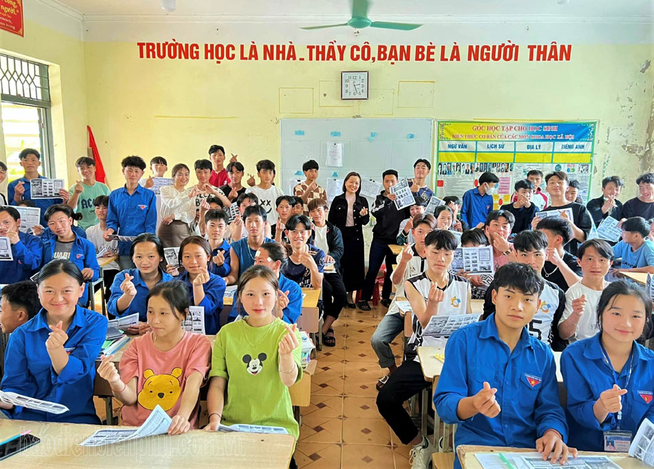 Điện Biên: Tư vấn, hướng nghiệp giúp học sinh cuối cấp định hướng tương lai Điện Biên: Tư vấn, hướng nghiệp giúp học sinh cuối cấp định hướng tương lai
