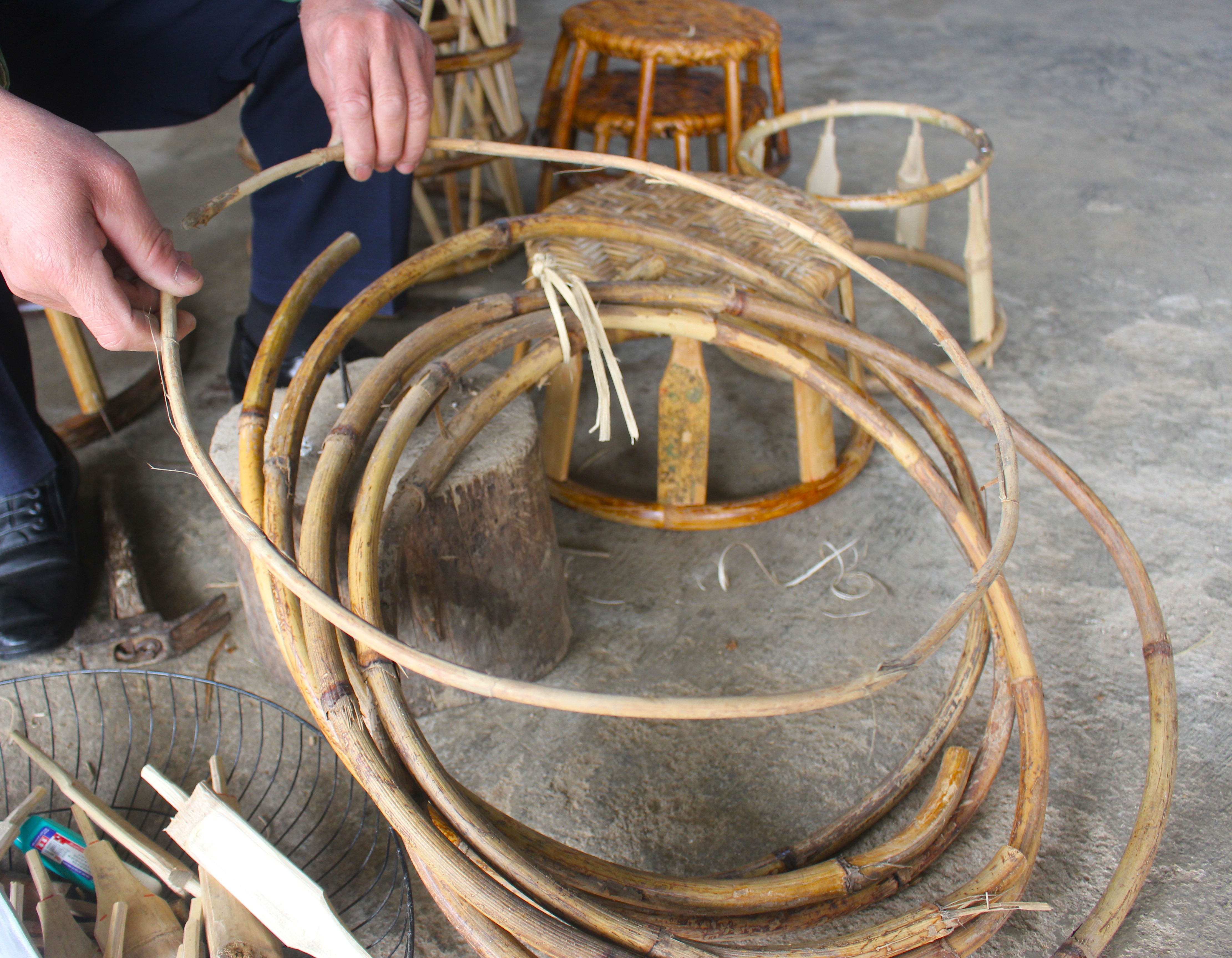 Điện Biên: Trăn trở nghề mây tre đan