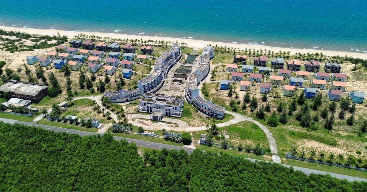 Đấu giá Dự án Huyền thoại Địa Trung Hải bỏ hoang bên bờ biển Lăng Cô, khởi điểm 500 tỷ đồng