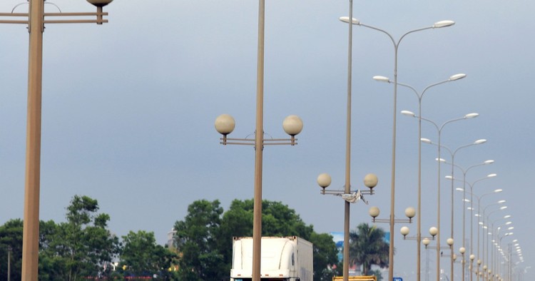 Gói thầu điện chiếu sáng 16 tỷ đồng tại Đồng Nai: Bất cập tiêu chí về nhân sự chủ chốt Gói thầu điện chiếu sáng 16 tỷ đồng tại Đồng Nai: Bất cập tiêu chí về nhân sự chủ chốt