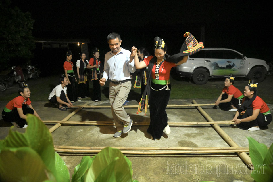 Điện Biên: Cầm Trường Homestay: Can đảm vượt ra “vùng an toàn”