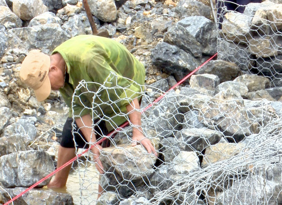 Điện Biên: Mường Ảng đảm bảo giao thông mùa mưa lũ