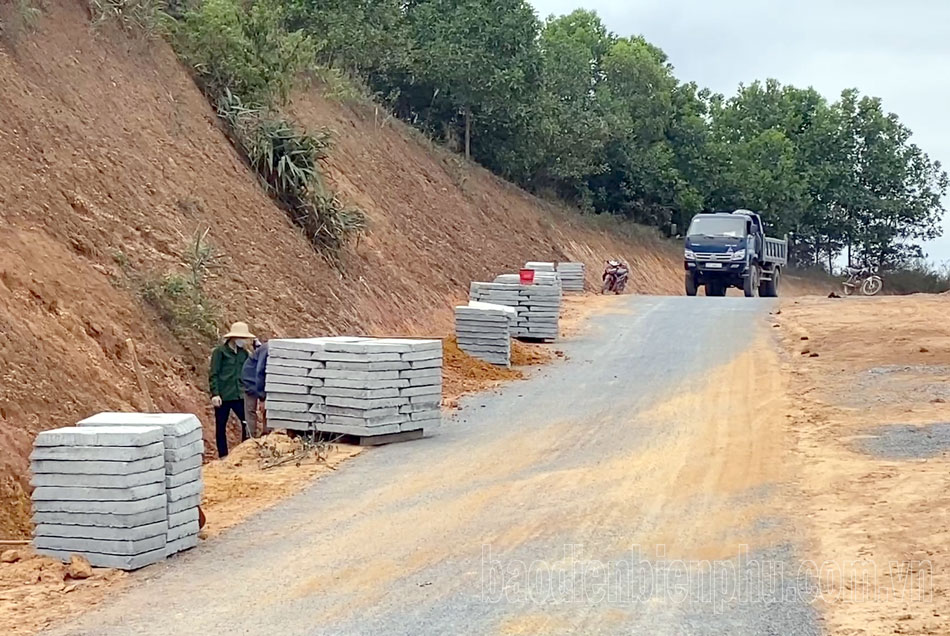 Điện Biên: Mường Ảng đảm bảo giao thông mùa mưa lũ