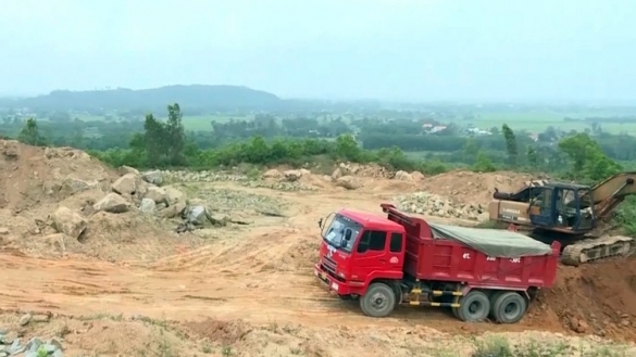 Quảng Ngãi siết chặt giám sát đấu giá 11 mỏ khoáng sản