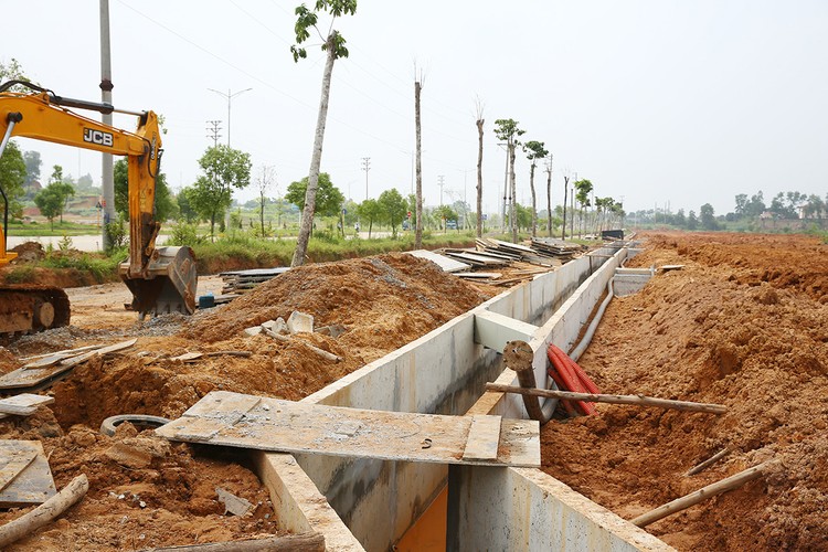 Chuyện trúng, trượt trong đấu thầu tại Sonadezi Một số nhà thầu thường xuyên trúng các gói thầu xây lắp do các đơn vị trực thuộc Sonadezi mời thầu. Ảnh minh họa: Tiên Giang