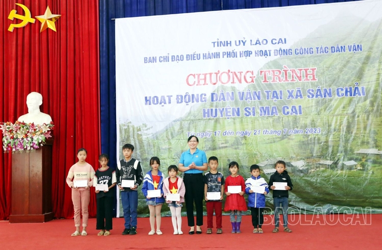 Lào Cai: Nhiều hoạt động dân vận tại xã Sán Chải, huyện Si Ma Cai Lào Cai: Nhiều hoạt động dân vận tại xã Sán Chải, huyện Si Ma Cai