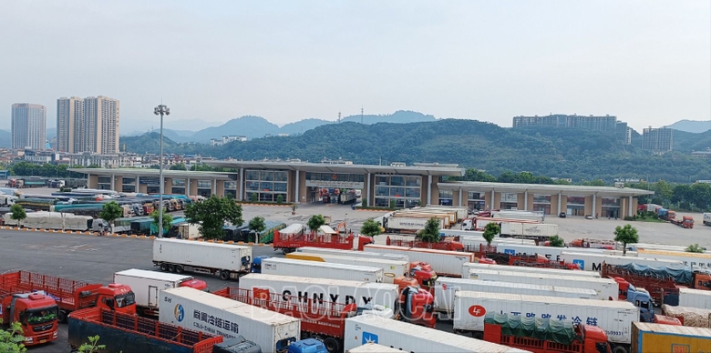 Lào Cai: Kim ngạch xuất - nhập khẩu đạt gần 715 triệu USD Lào Cai: Kim ngạch xuất - nhập khẩu đạt gần 715 triệu USD