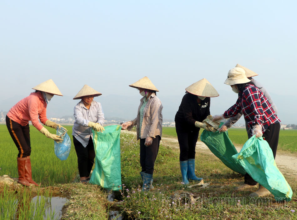 Điện Biên: Chống rác thải nhựa bằng những hành động thiết thực Điện Biên: Chống rác thải nhựa bằng những hành động thiết thực