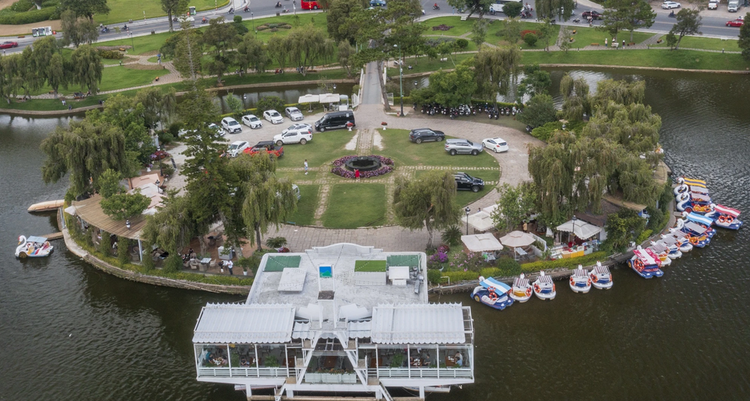 Đấu giá cho thuê nhà hàng Thủy Tạ - Đà Lạt trong 10 năm với giá khởi điểm 36 tỷ đồng Đấu giá cho thuê nhà hàng Thủy Tạ - Đà Lạt trong 10 năm với giá khởi điểm 36 tỷ đồng