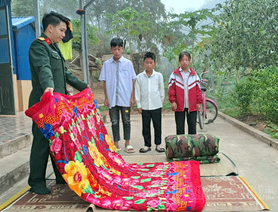 ĐIện Biên: Gắn kết tình quân - dân